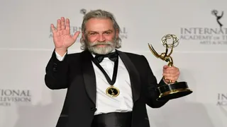 Haluk Bilginer'in yeni partneri belli oldu: Sosyal medyada eleştiriler yükseldi
