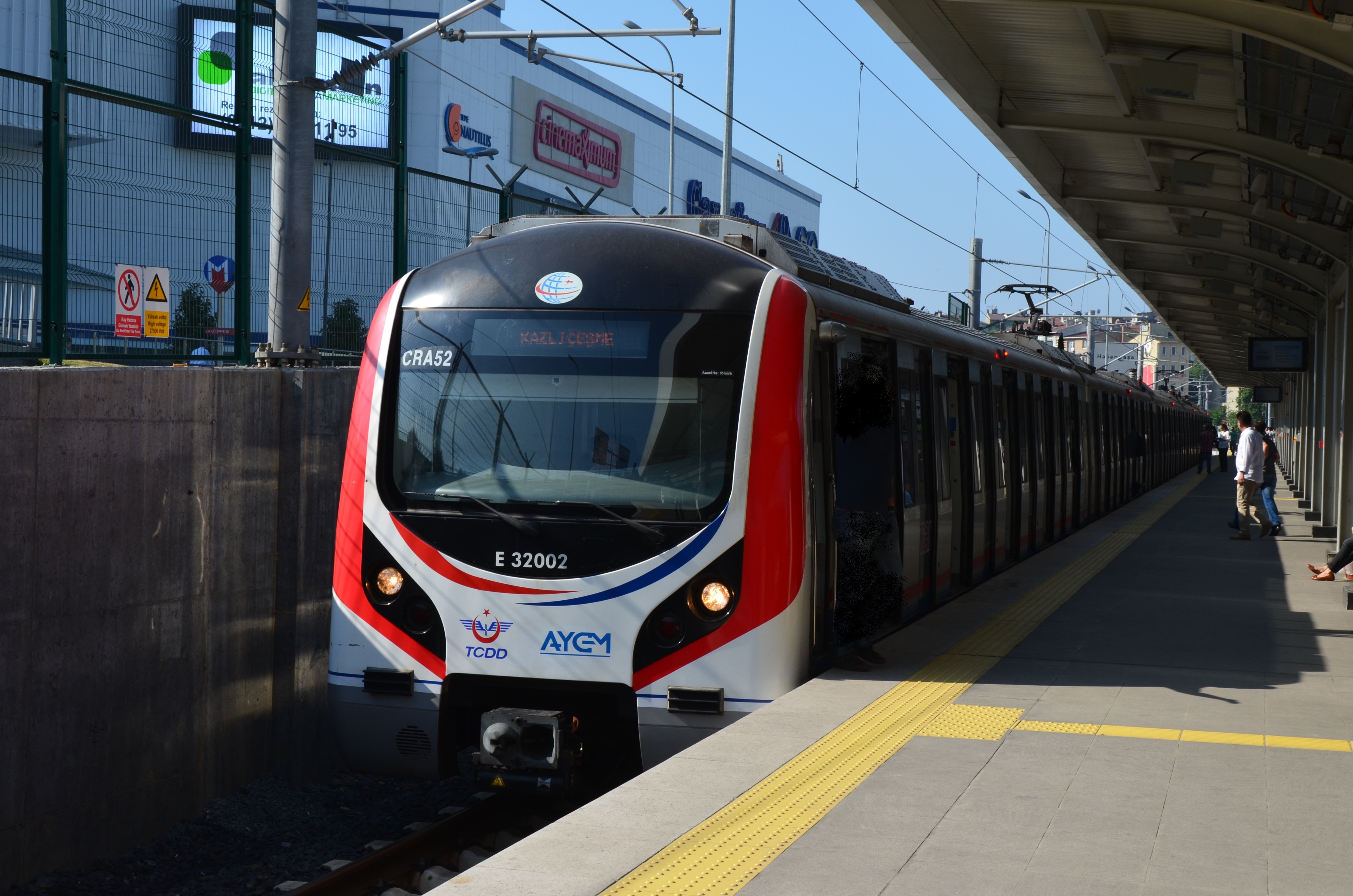 MarmarayAyrılıkÇeşmesiStation