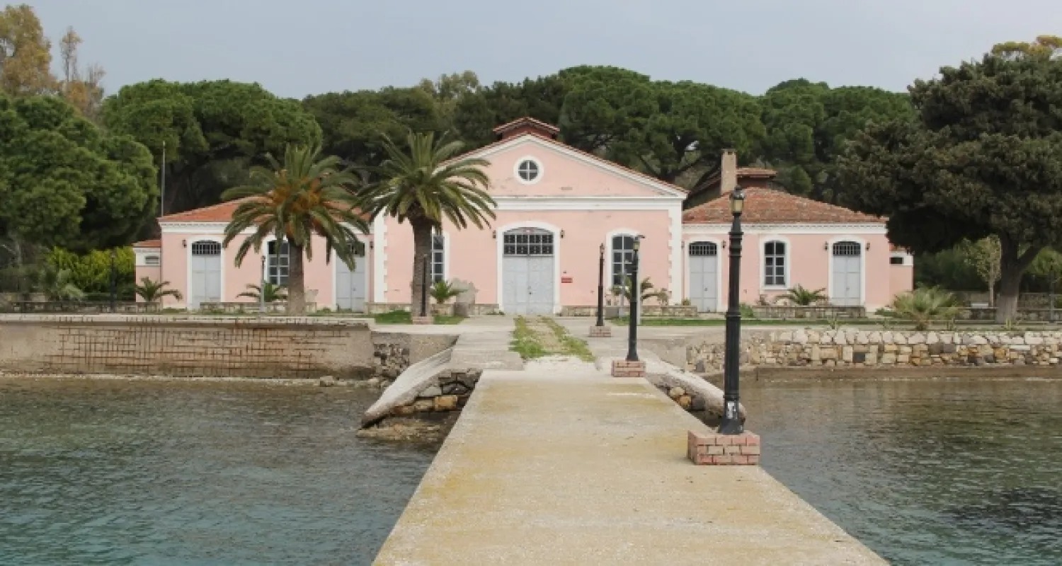 Urla Karantina Adası’na nasıl gidilir 4