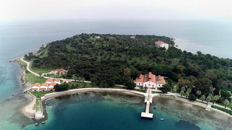 Urla Karantina Adası’na nasıl gidilir