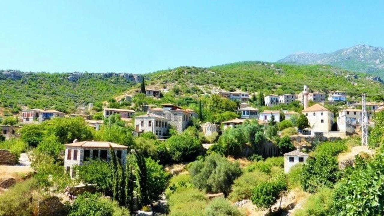 Ege’de Bir Rum Köyü: Aydın Doğanbey Köyü Gezilecek Yerler