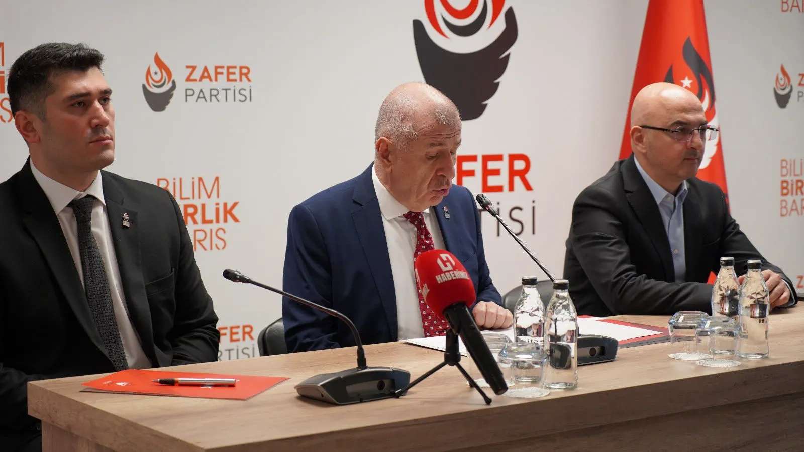 Zafer Partisi Gençlik Kolları’nda Fırtına: Genel Başkan Küçük İstifa Etti