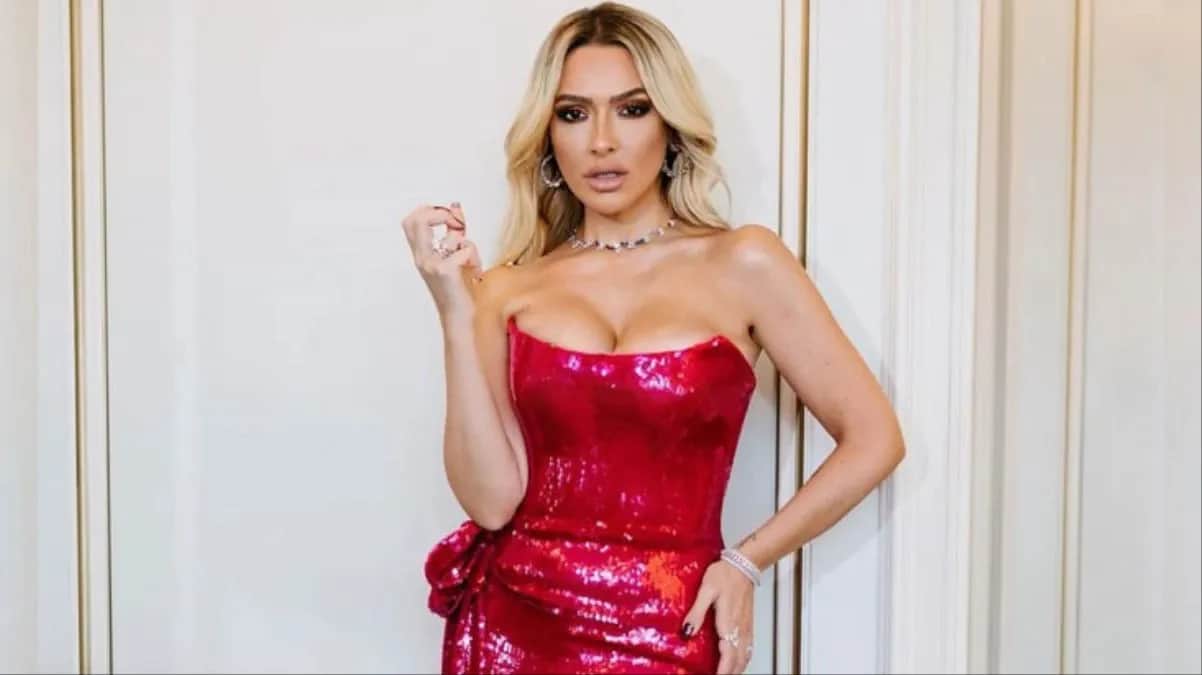 Hadise Taciz İddialarına Sessiz Kalmadı: İş İlişkisini Sonlandırdı