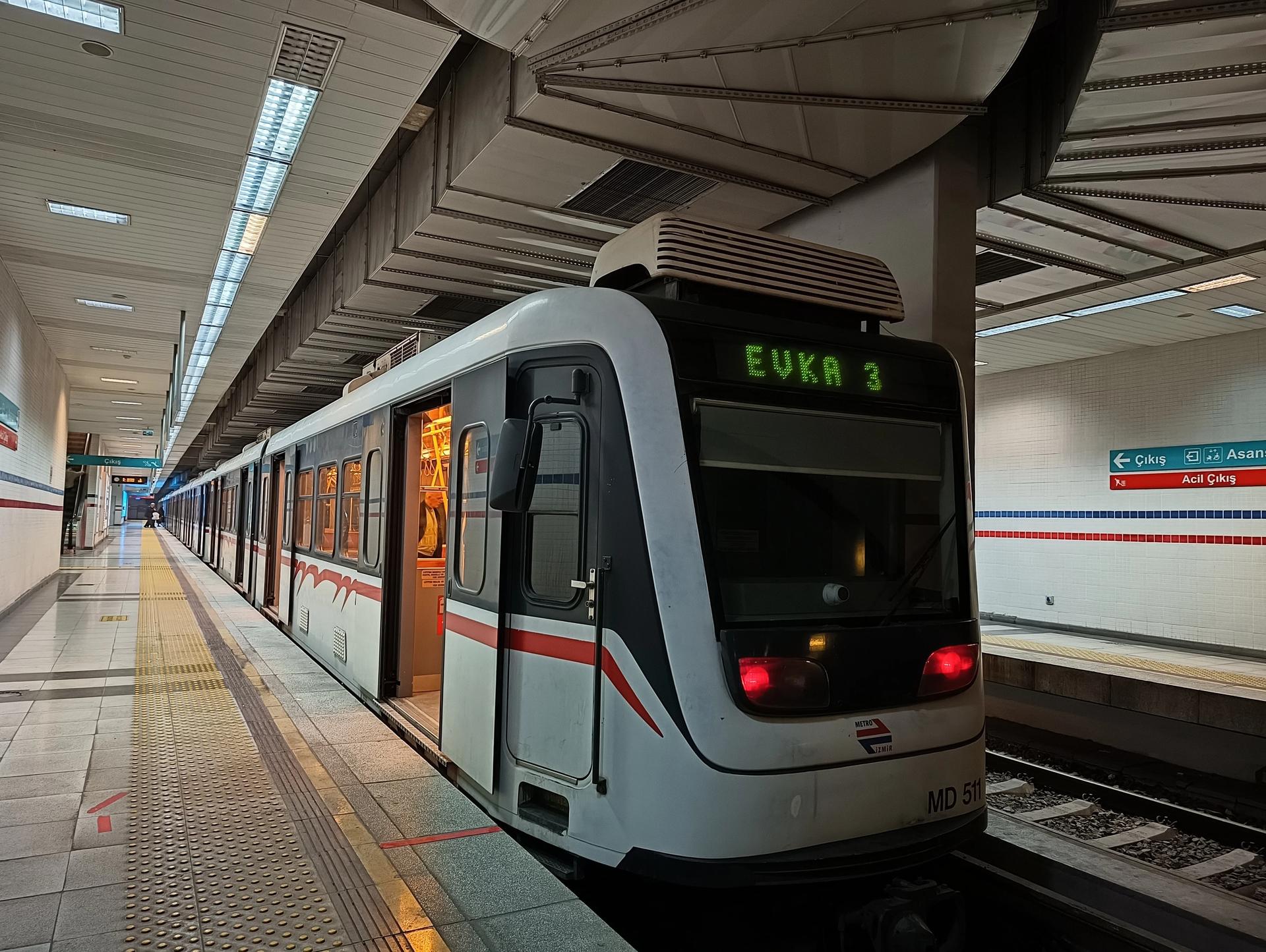 İzmir Metro Kullanacaklar Dikkat: Seferler Bornova’da Bitecek
