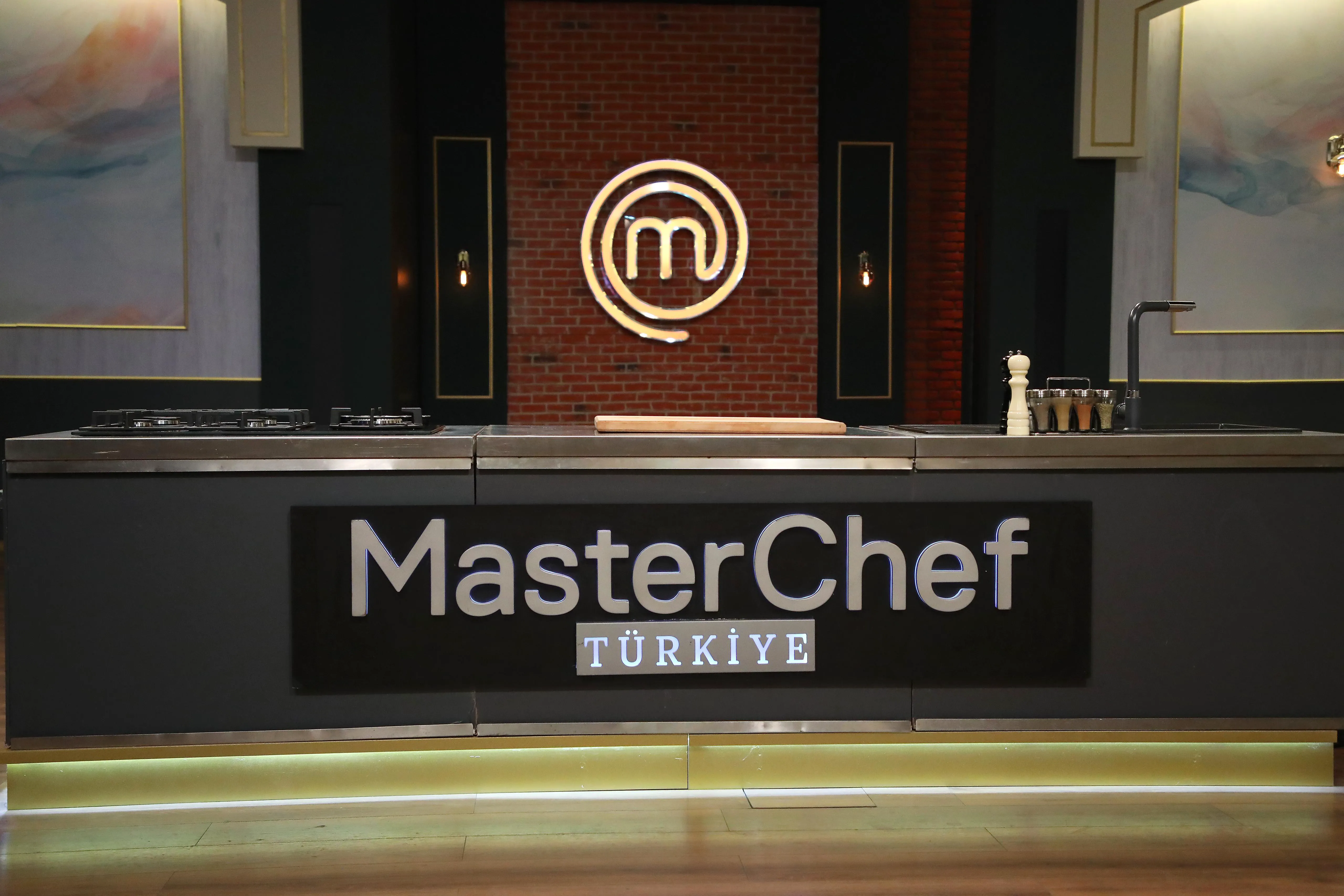 İzmir MasterChef Restoranları: Hangi Yarışmacılar İzmir'de Restoran Açtı?