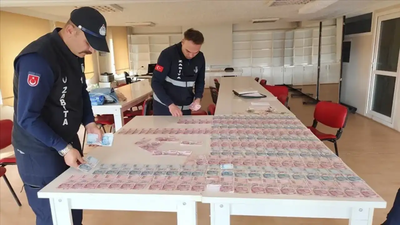 Çorum’da Dilencinin Üzerinden 50 Bin Lira Çıktı