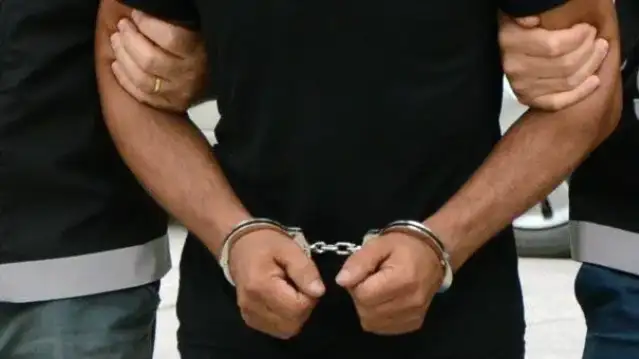 Mersin’de 15 Yıl Kesinleşmiş Hapis Cezası Bulunan Firari Yakalandı