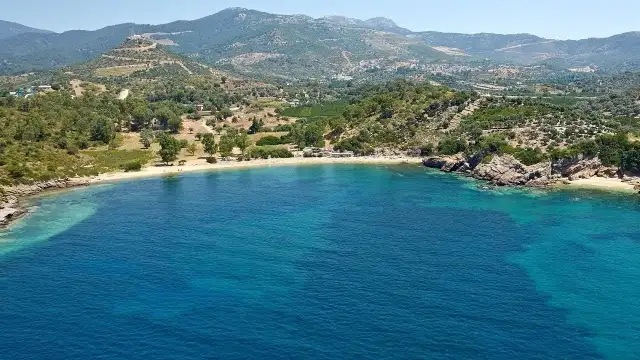 İzmir’de Aracı Olmayanlara: Toplu Taşımayla Gidebileceğiniz 5 Harika Koy